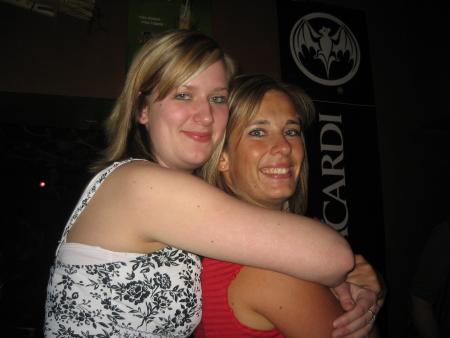 Et, miss, tu pr�f�res aspirine ou dafalgan ???